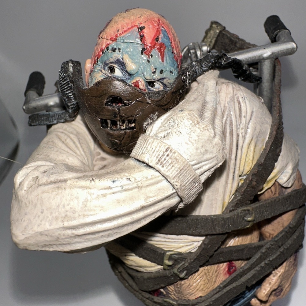 McFarlane Toys Spawn Classic: Clown III (Series 17) 6-in Action Figure [2000]